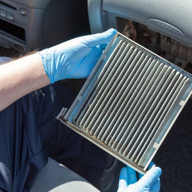 The Importance of Filters and Fluids Service for Smooth Driving Experience